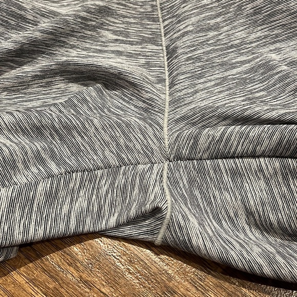 Victoria’s Secret Ultimate high waist bonded Pink leggings - Picture 12 of 12